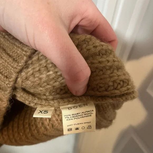 Doen Sweater - Picture 6 of 7